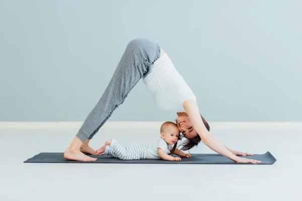 Tập Yoga phục hồi sau sinh tại nhà