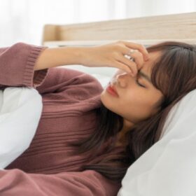 Tình trạng trái gió trở trời là ốm rất phổ biến. Đề kháng kém là nguyên nhân cốt lõi của vấn đề.